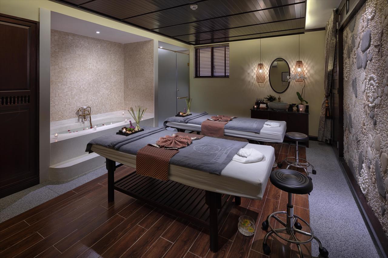 Little Riverside Hoi An . A Luxury Hotel & Spa Bagian luar foto A spa treatment room